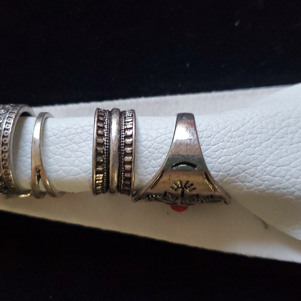 Free People Count Your Lucky Stars Ring Set - Picture 5 of 8